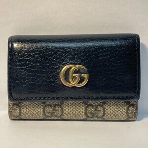 Gucci Dollar Calfskin Marmont 6 Key Holder Case Black/Beige - Preowned
